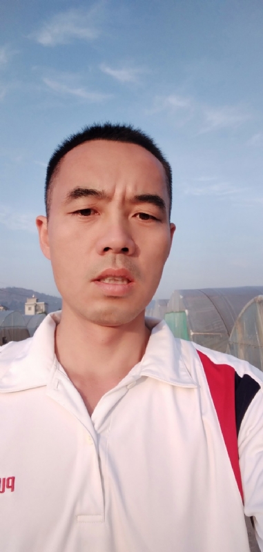 大头鱼的第一张照片--东莞相亲服务中心