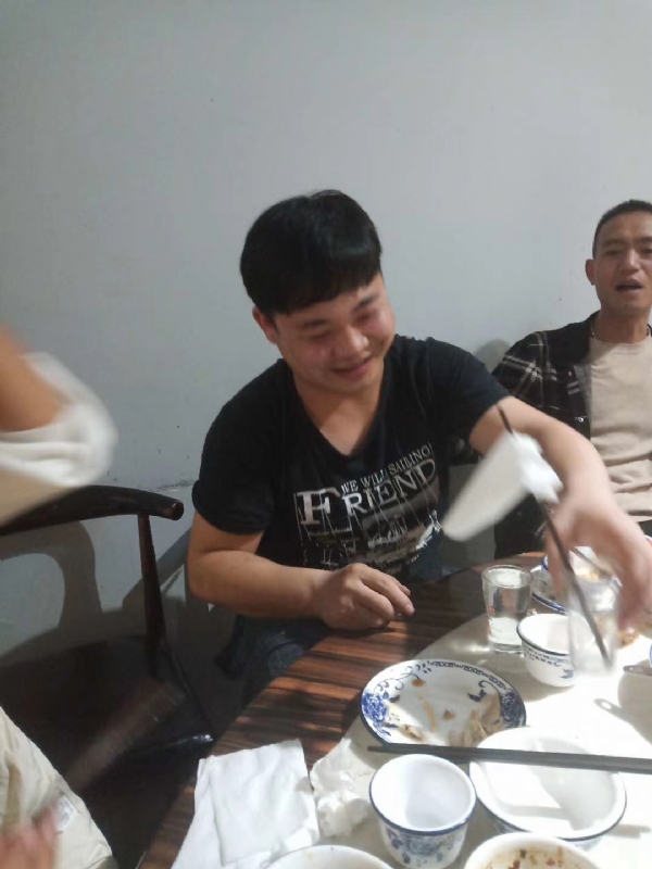 非诚勿扰的第一张照片--东莞相亲服务中心
