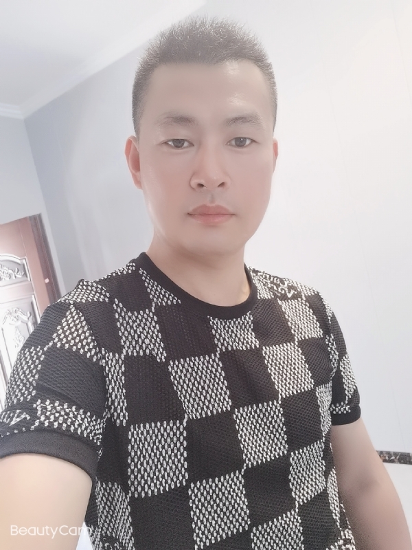 快乐无罪的第二张照片--东莞相亲服务中心