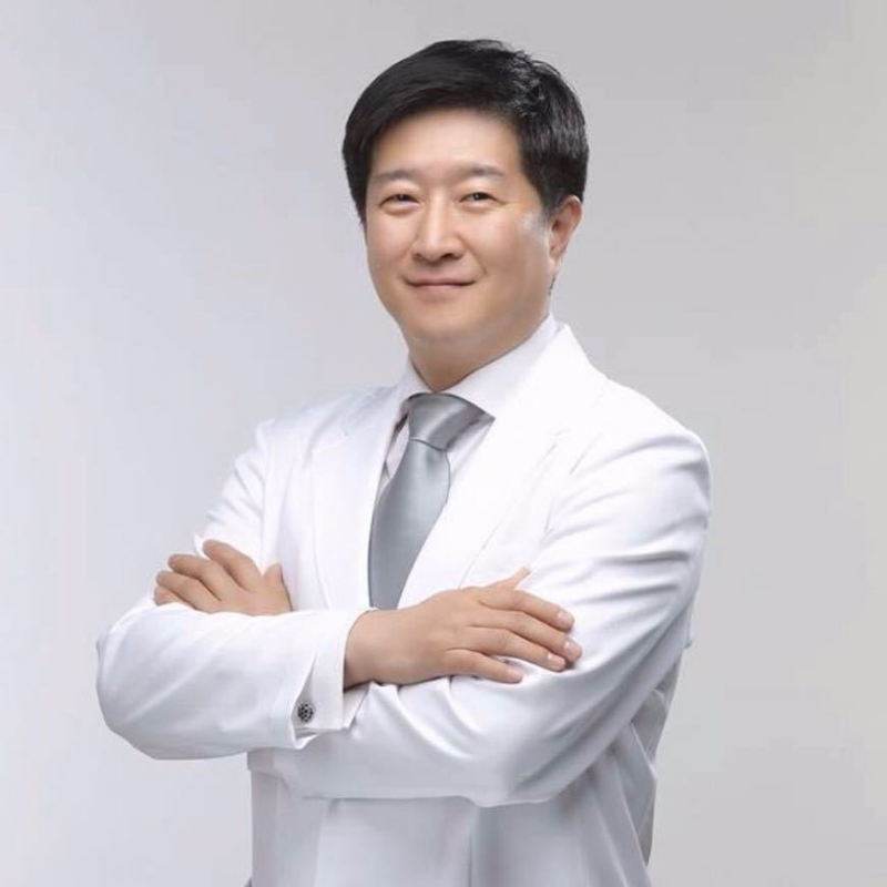 王伟的第三张照片--东莞相亲服务中心