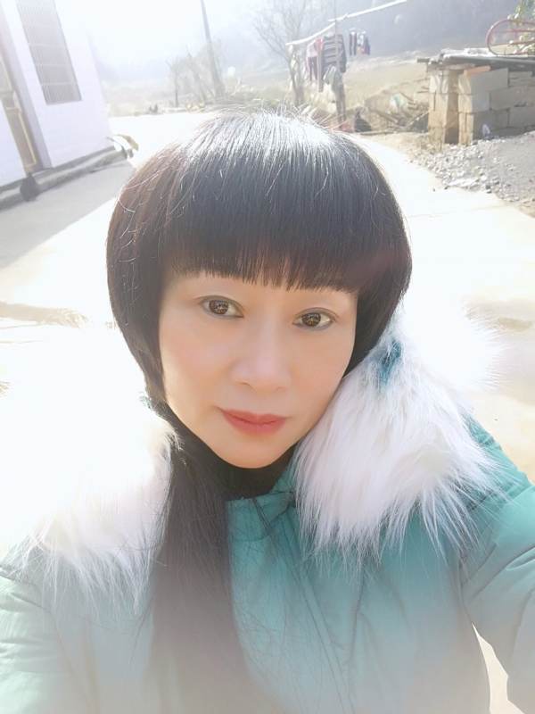 金鱼儿的第一张照片--东莞相亲服务中心