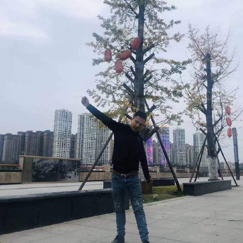 空空的房间的第一张照片--东莞相亲服务中心