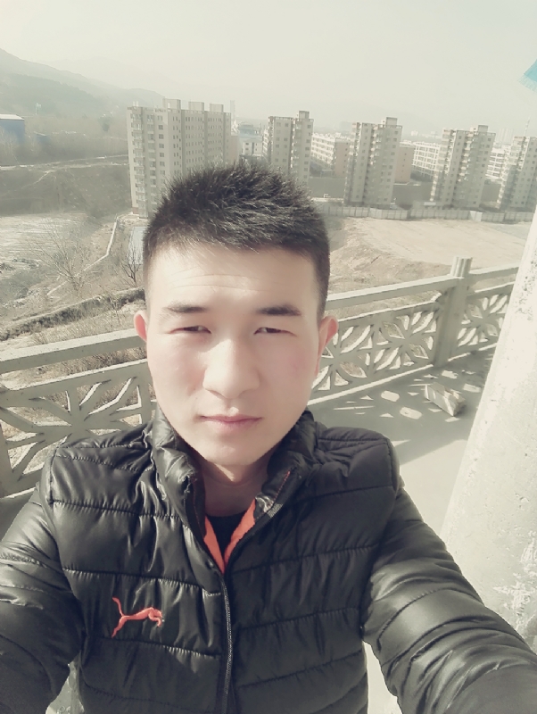 兵心依旧的第一张照片--东莞相亲服务中心
