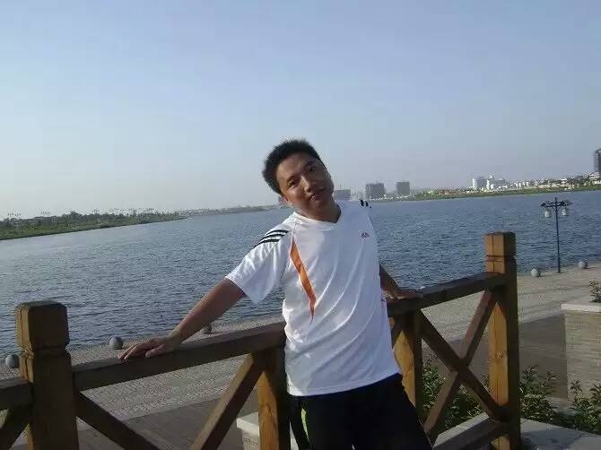 才乡痴情的第二张照片--东莞相亲服务中心