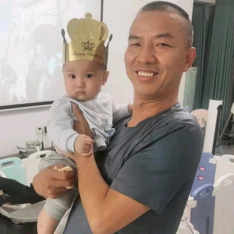 爱辣的鱼的第一张照片--东莞相亲服务中心