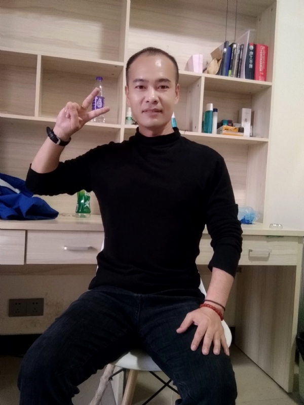 熊大与熊二的第二张照片--东莞相亲服务中心