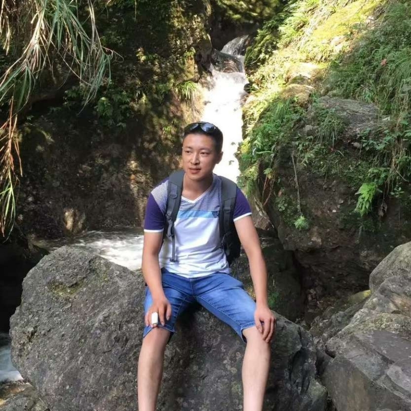 人杰地也灵的第一张照片--东莞相亲服务中心