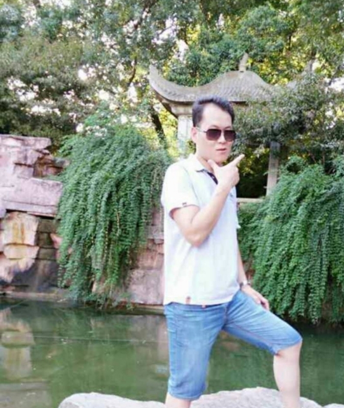 随缘的第一张照片--东莞相亲服务中心