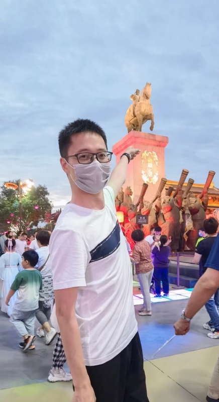 一休哥的第二张照片--东莞相亲服务中心
