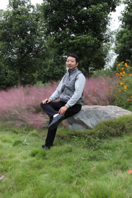 严小木的第一张照片--东莞相亲服务中心
