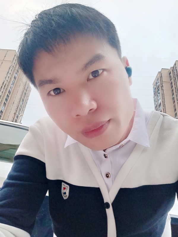 雨霁月清风的第一张照片--东莞相亲服务中心