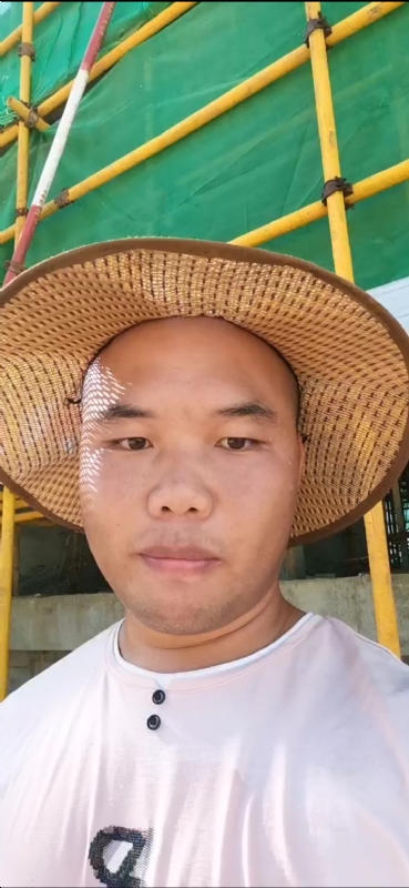 把岁月写入茶色的第一张照片--东莞相亲服务中心