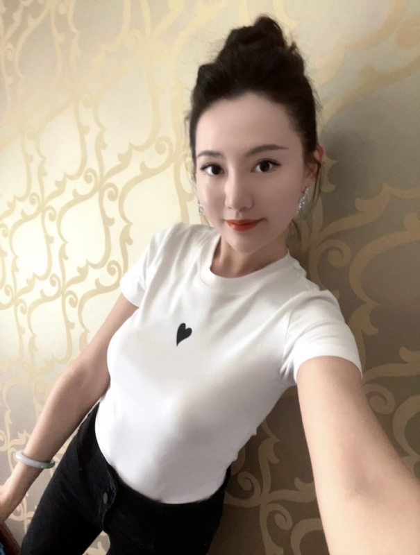 雨熙的第一张照片--东莞相亲服务中心