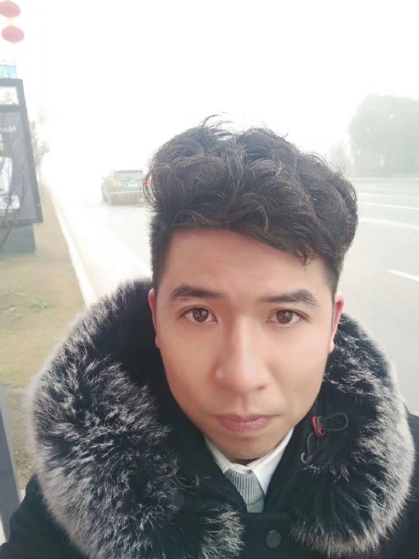 开心快乐每一天的第一张照片--东莞相亲服务中心