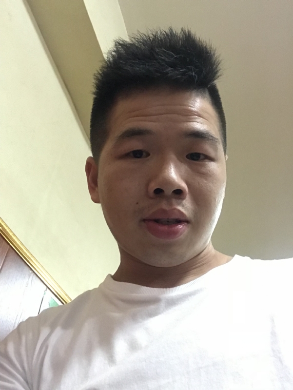 爱请简单点的第一张照片--东莞相亲服务中心