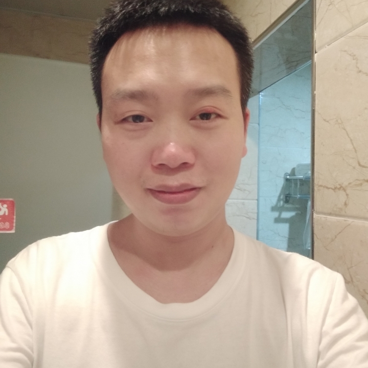 杯中酒的第一张照片--东莞相亲服务中心