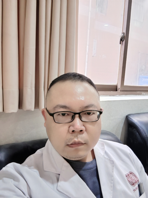 付强的第一张照片--东莞相亲服务中心