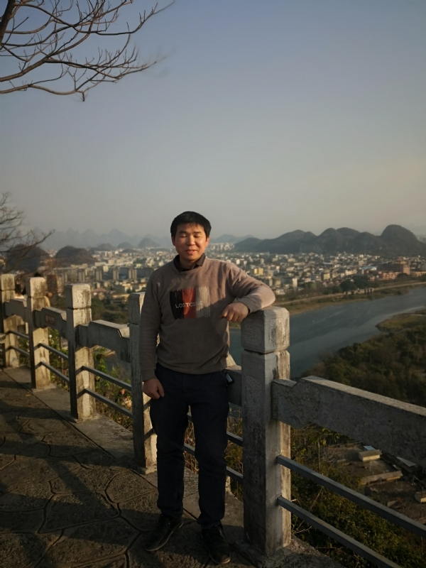漓江之上的第三张照片--东莞相亲服务中心