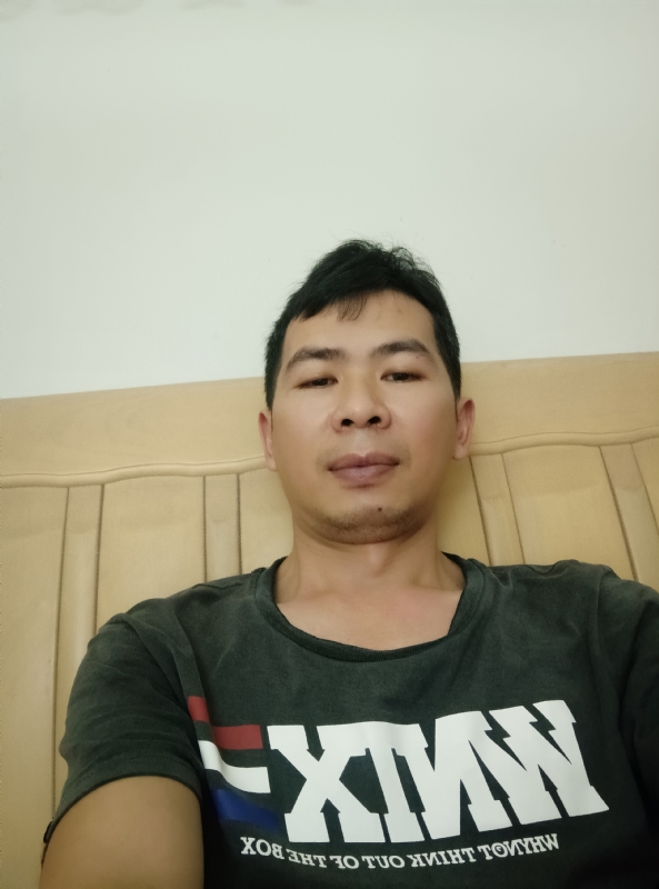 小伙子的第四张照片--东莞相亲服务中心
