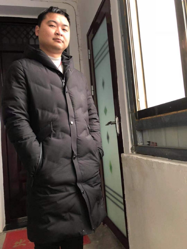 末端的第一张照片--东莞相亲服务中心