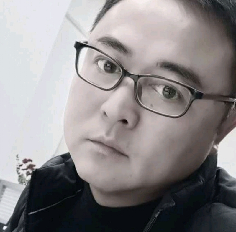 小石头的第一张照片--东莞相亲服务中心