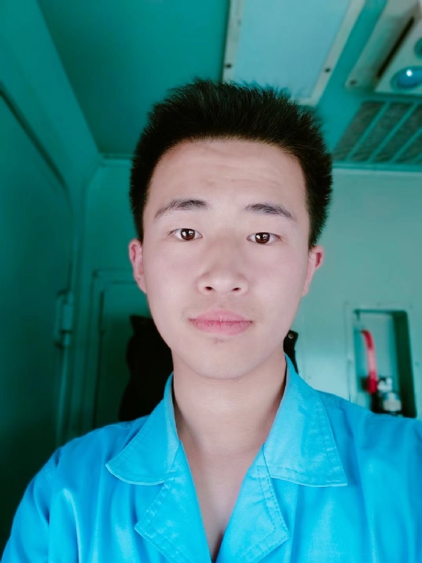 生而为人的第四张照片--东莞相亲服务中心