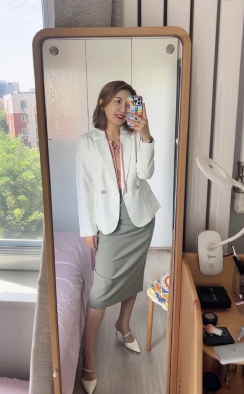 丽波的第三张照片--东莞相亲服务中心