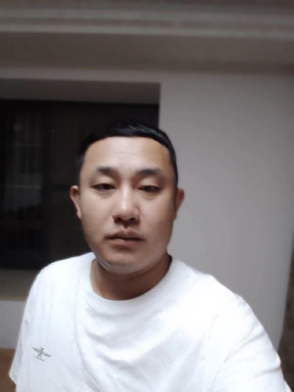 魔尊的第一张照片--东莞相亲服务中心