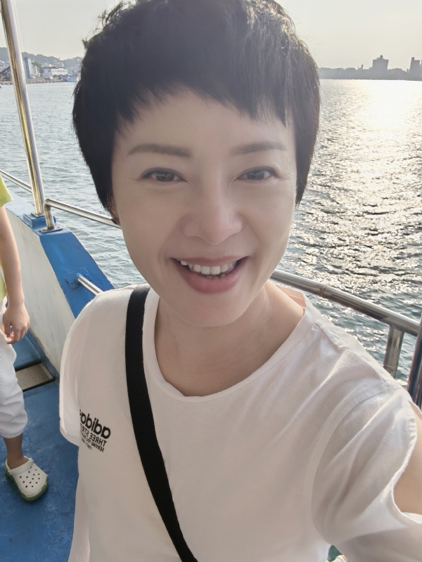 Tina的第一张照片--东莞相亲服务中心