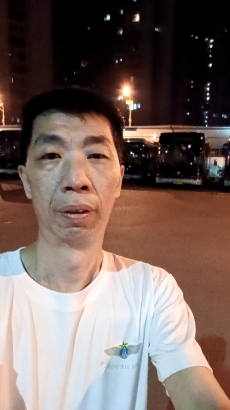 小丑的第一张照片--东莞相亲服务中心