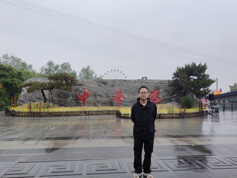 苏宾的第一张照片--东莞相亲服务中心