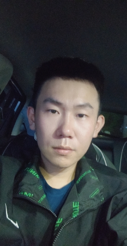想结婚的小李的第一张照片--东莞相亲服务中心