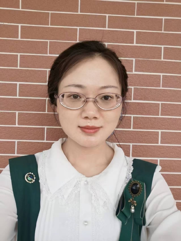 Lily的第二张照片--东莞相亲服务中心