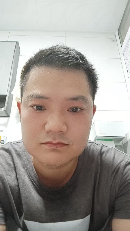 皓月当空的第一张照片--东莞相亲服务中心