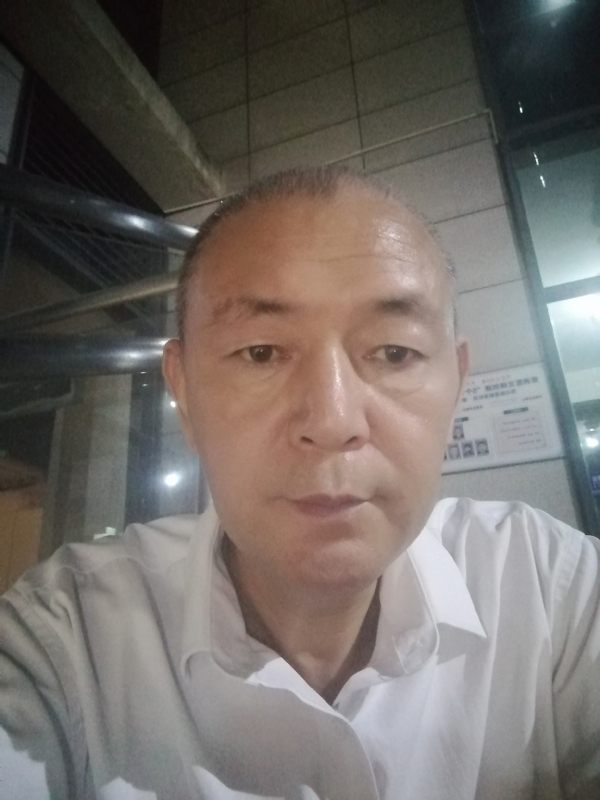 老李的第一张照片--东莞相亲服务中心