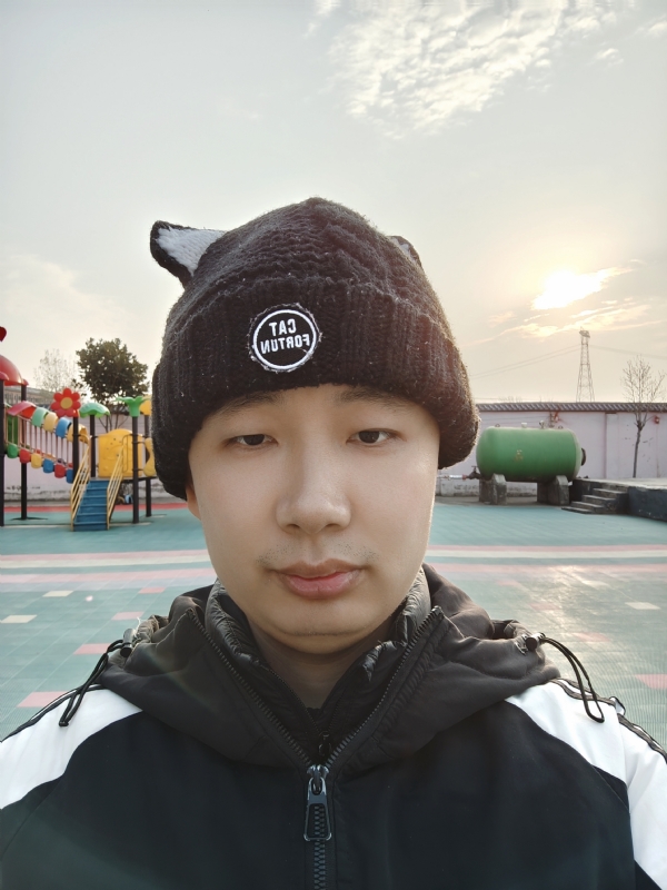 王连杰的第一张照片--东莞相亲服务中心