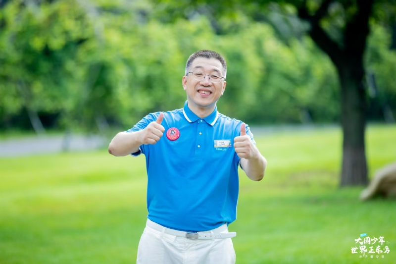 郑晏晖的第三张照片--东莞相亲服务中心