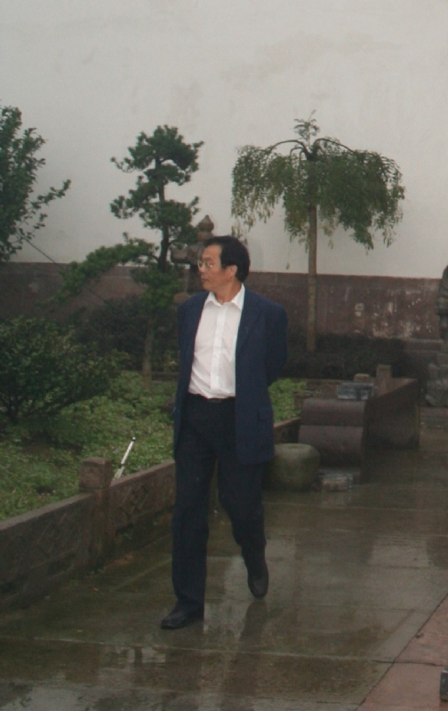 与世为缘的第一张照片--东莞相亲服务中心