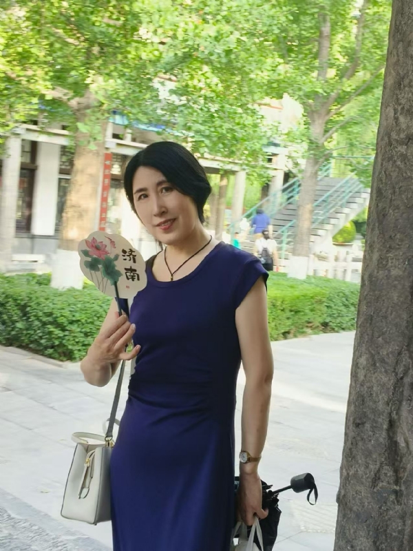 幸运满格的第一张照片--东莞相亲服务中心