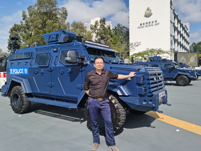 司馬老毅的第一张照片--东莞相亲服务中心