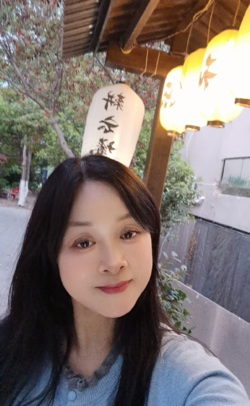 伊伊的第一张照片--东莞相亲服务中心