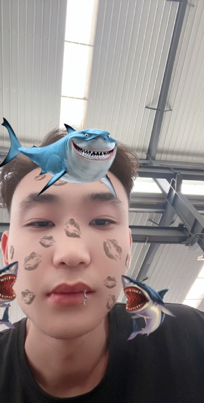 孤独的人的第一张照片--东莞相亲服务中心