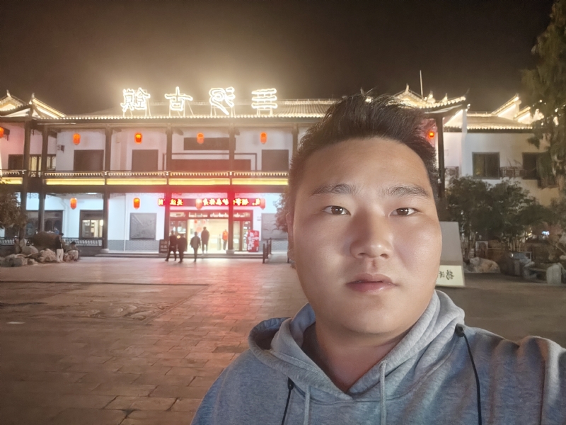 小鹿艾克的第一张照片--东莞相亲服务中心
