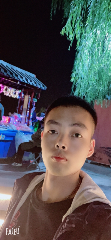 向阳而生的第一张照片--东莞相亲服务中心