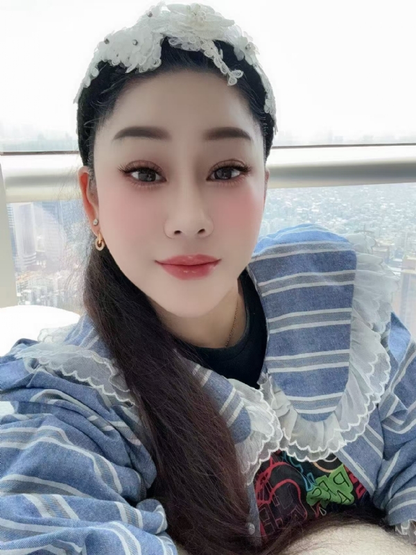 萱草沐晴的第一张照片--东莞相亲服务中心