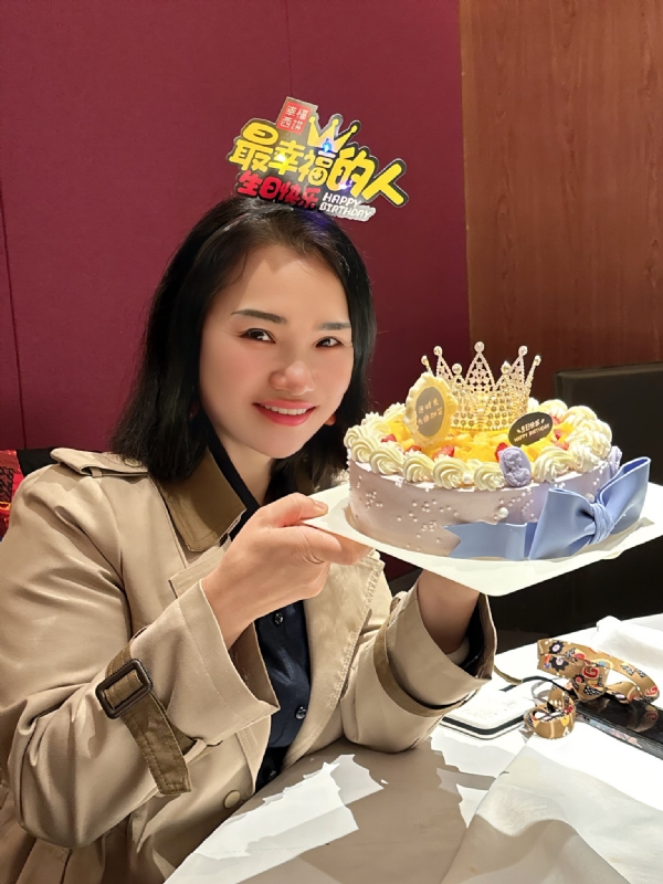 Apple的第一张照片--东莞相亲服务中心