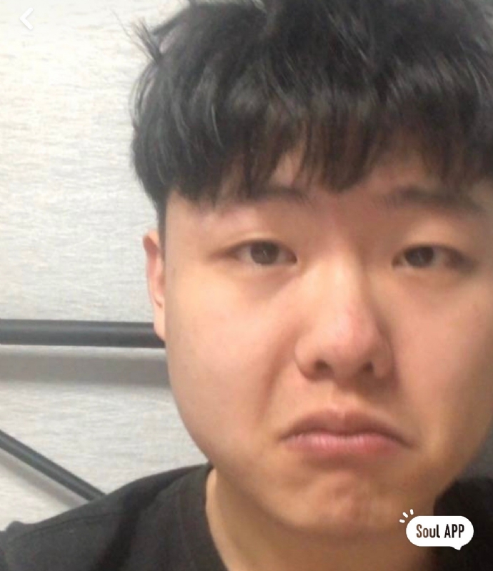方方正正的第一张照片--东莞相亲服务中心