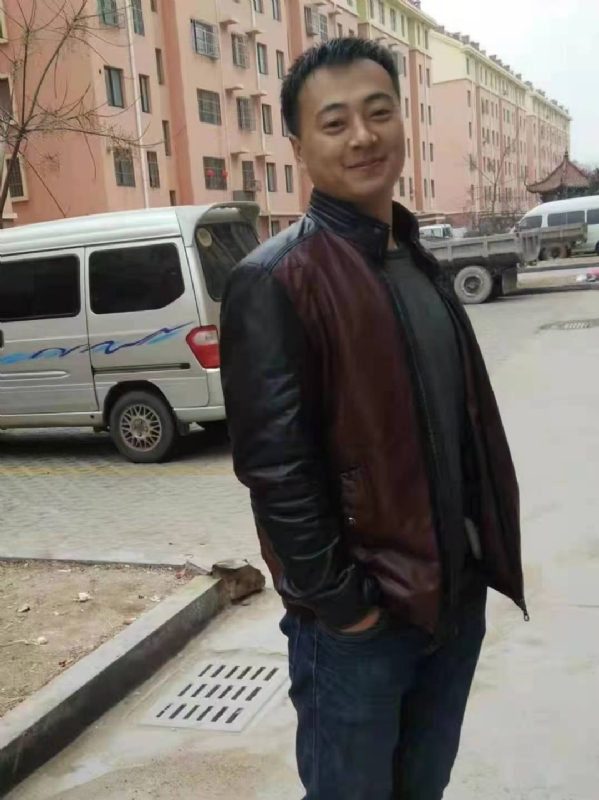 云淡风轻的第一张照片--东莞相亲服务中心